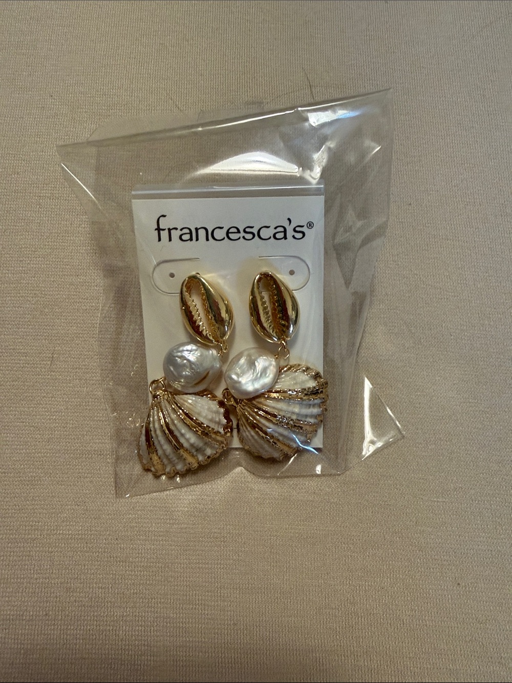 Francesca's Collections Gold Shell & Pearl Dangle Earrings